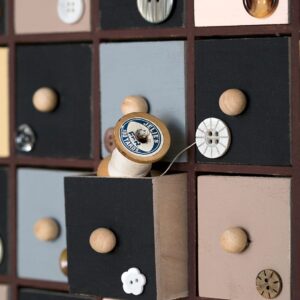 Calendrier de l'Avent carré 30x30x6 cm - Artemio