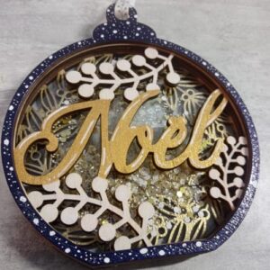5 silhouettes Noël - 15x17,5 cm - bois - Artemio