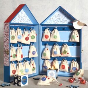 Calendrier de l'Avent maison 30x50x10 cm - Artemio