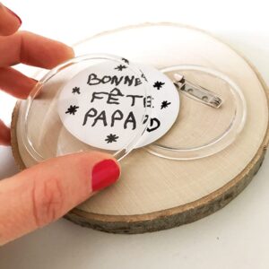 3 badges personnalisables 6 cm - Artemio