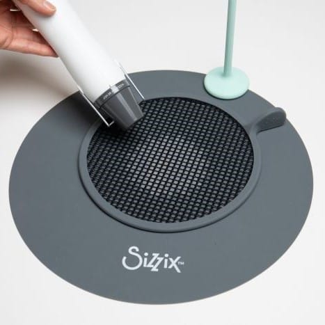 Shrink plastic accessory -Sizzix